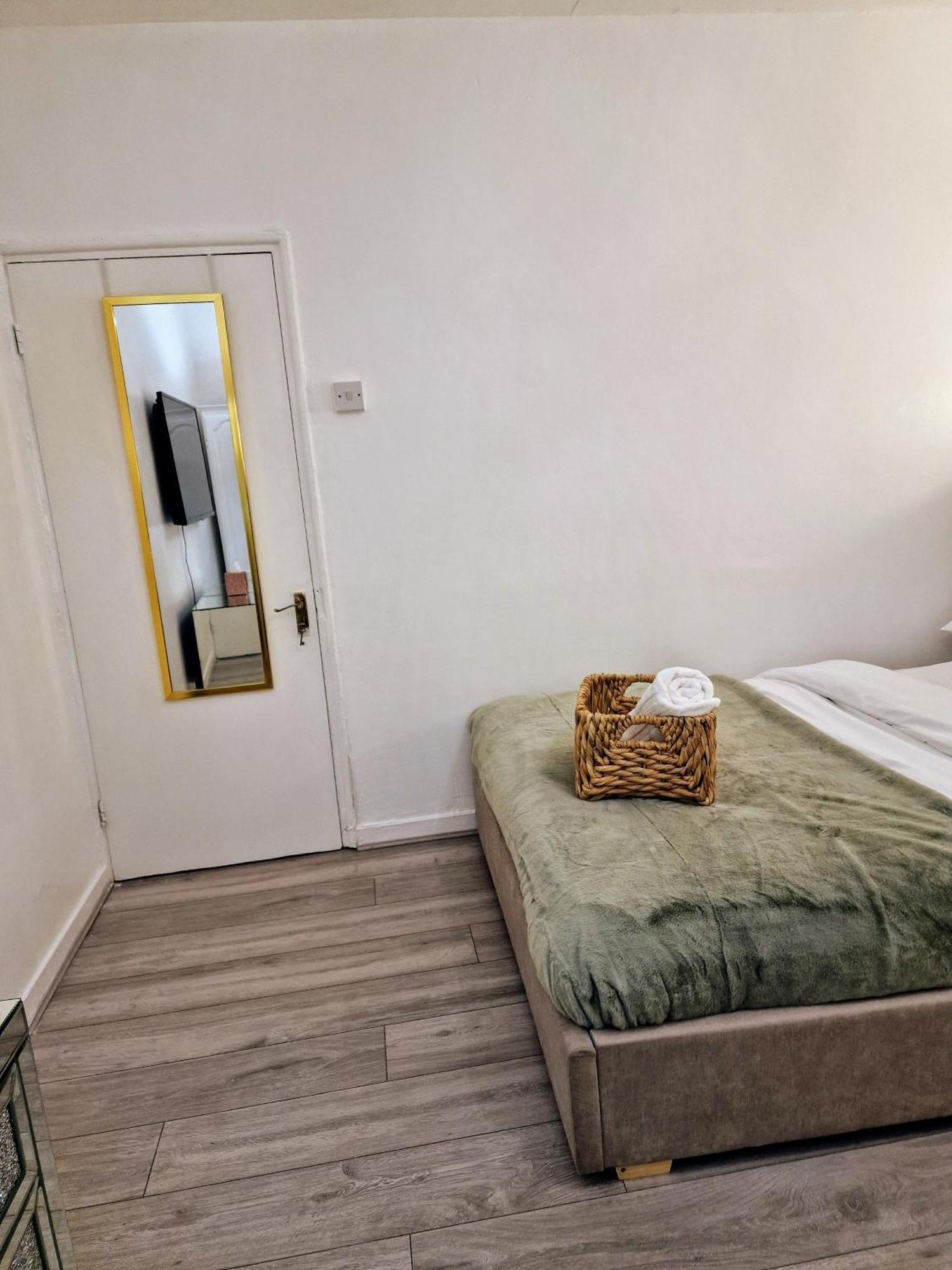 1 Bedroom Flat London